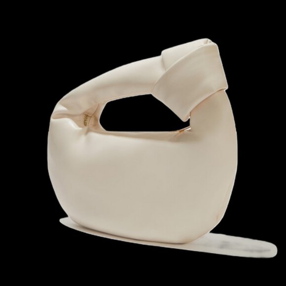 NWT MELIE BIANCO Alexandra Top Handle Bag in Cream - Picture 1 of 5